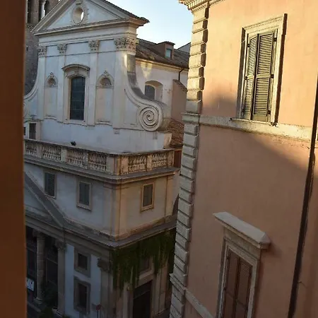 Pantheon Navona * Rome