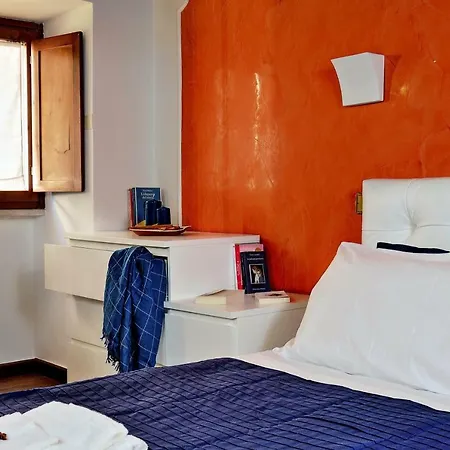 Apartment Pantheon Navona Rome