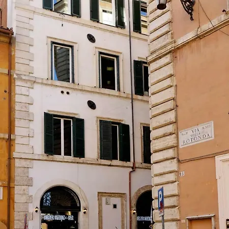 Pantheon Navona Apartment *